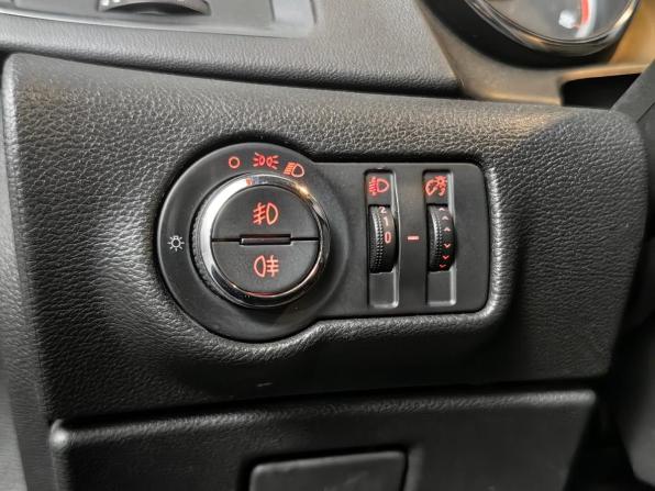 Opel Astra J Рестайлинг с пробегом 2014 года, цена 699 000 рублей, 238487 км, универсал, Автокод Объявления
