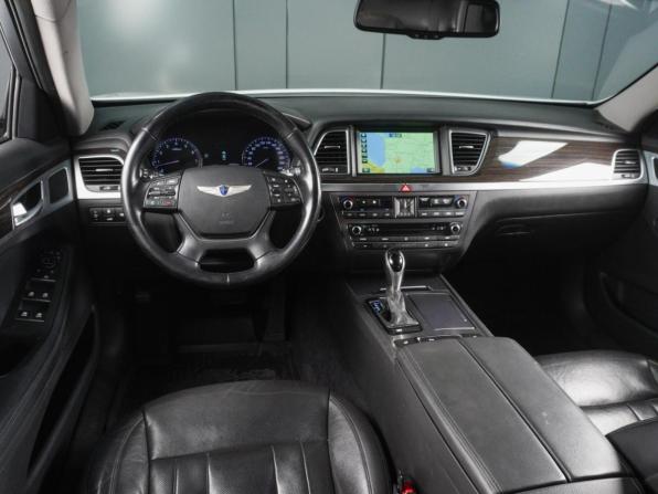 Hyundai Genesis II с пробегом 2014 года, цена 2 075 000 рублей, 225974 км, седан, Автокод Объявления
