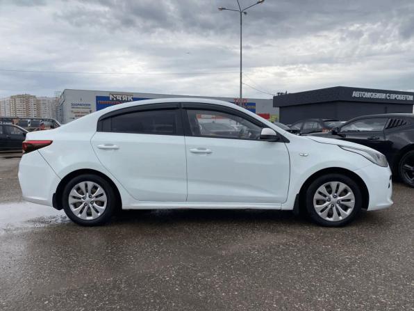 Kia Rio IV с пробегом 2018 года, цена 850 000 рублей, 163100 км, седан, Автокод Объявления