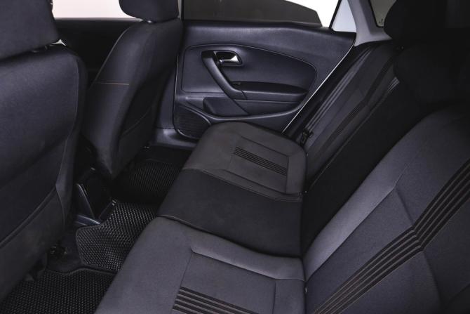 Volkswagen Polo V Рестайлинг с пробегом 2016 года, цена 1 029 000 рублей, 134000 км, седан, Автокод Объявления