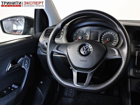 Volkswagen Polo V Рестайлинг с пробегом 2016 года, цена 967 000 рублей, 149673 км, седан, Автокод Объявления