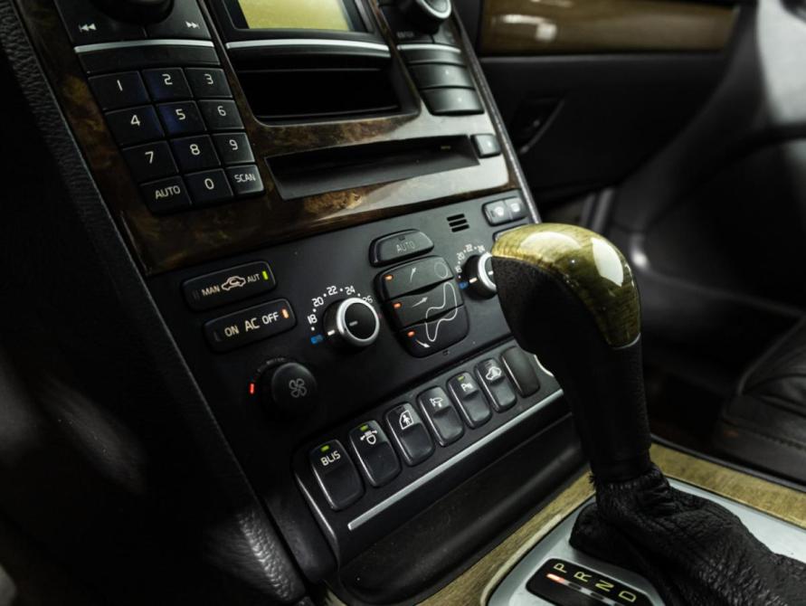 Volvo XC90 I Рестайлинг Санкт-Петербург  - изображение 16