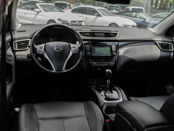 Nissan Qashqai II с пробегом 2015 года, цена 1 675 000 рублей, 119717 км, внедорожник, Автокод Объявления