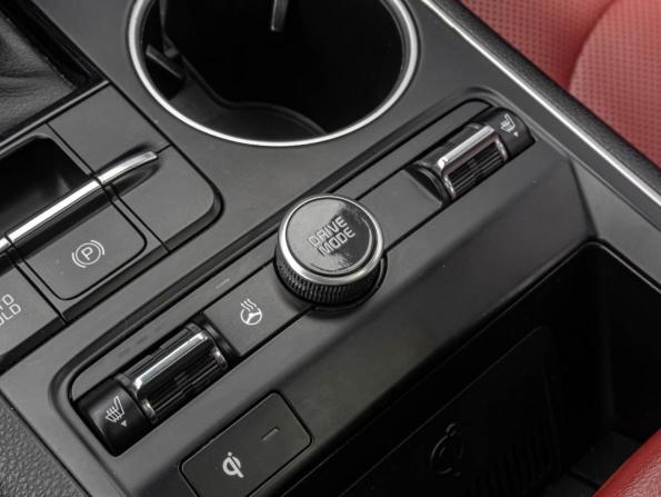 Kia K5 III с пробегом 2021 года, цена 2 899 000 рублей, 48088 км, седан, Автокод Объявления