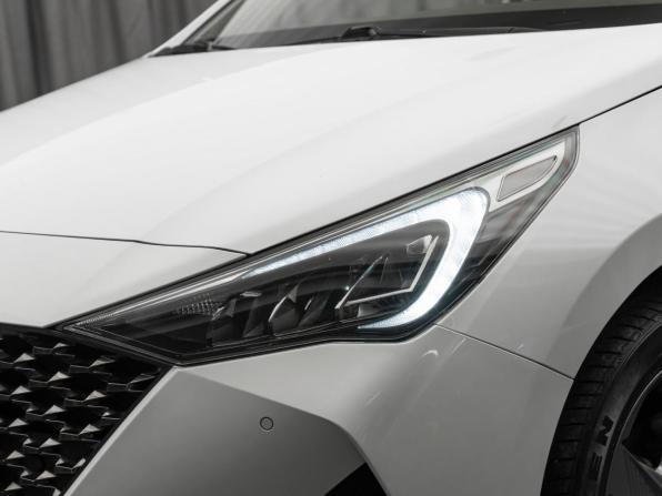 Hyundai Solaris II Рестайлинг с пробегом 2020 года, цена 1 670 000 рублей, 91788 км, седан, Автокод Объявления