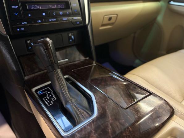 Toyota Camry VII (XV50) Рестайлинг с пробегом 2015 года, цена 2 179 900 рублей, 200777 км, седан, Автокод Объявления