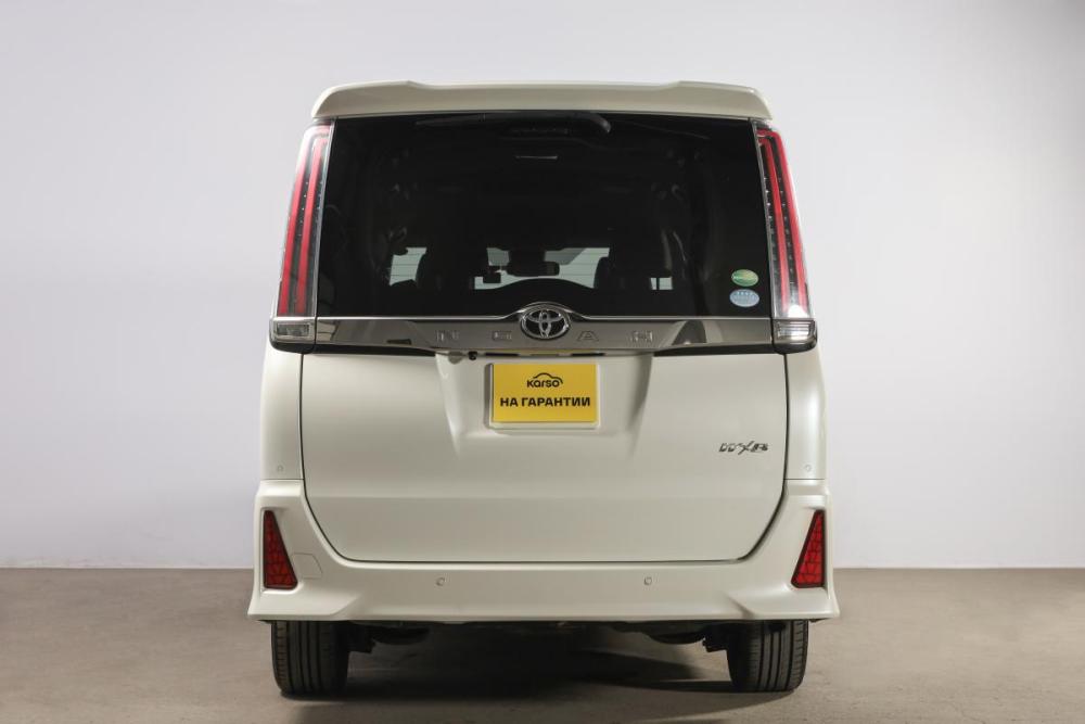 Toyota Noah III (R80) Рестайлинг Новосибирск  - изображение 6