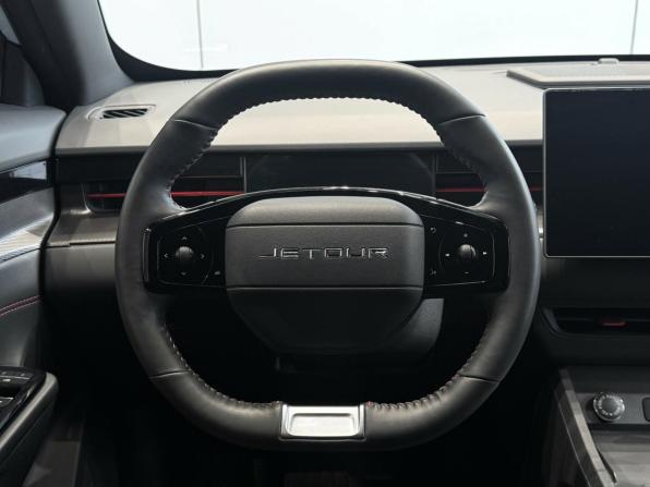 JETOUR DASHING I с пробегом 2023 года, цена 2 050 000 рублей, 28067 км, внедорожник, Автокод Объявления