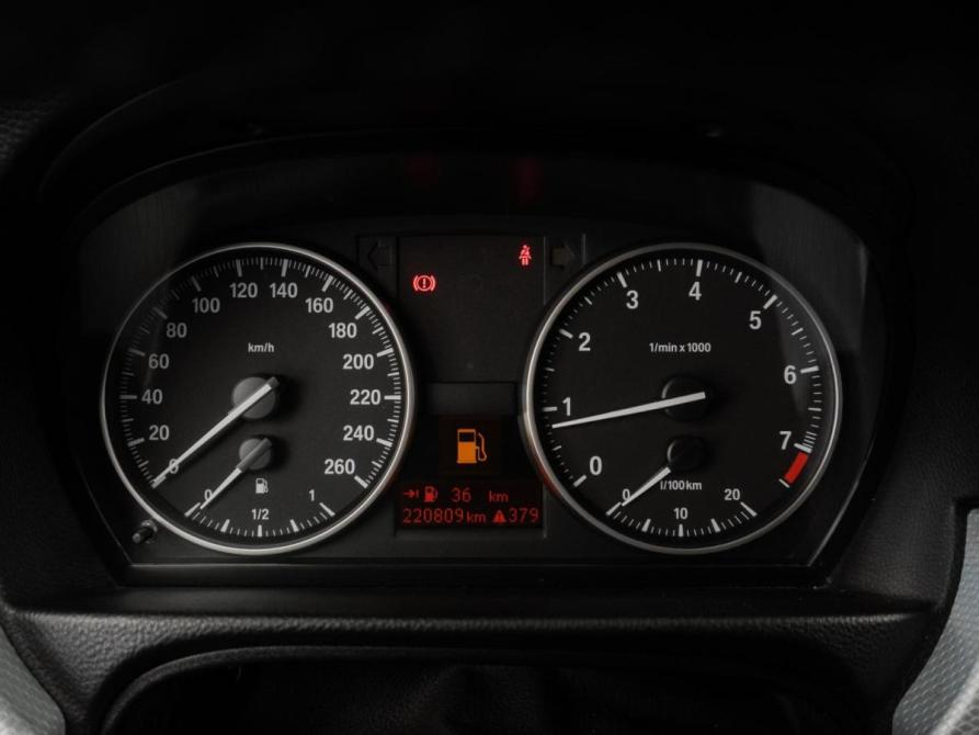 BMW 3 серии V (E90/E91/E92/E93) Рестайлинг Тюмень  - изображение 13