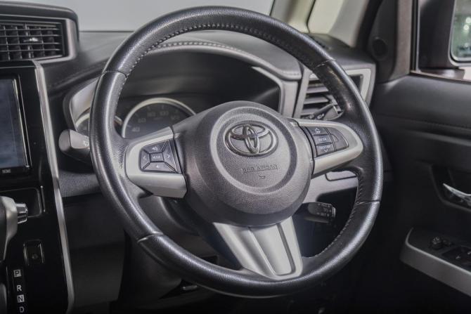 Toyota Roomy I с пробегом 2019 года, цена 1 159 000 рублей, 81000 км, микровэн, Автокод Объявления