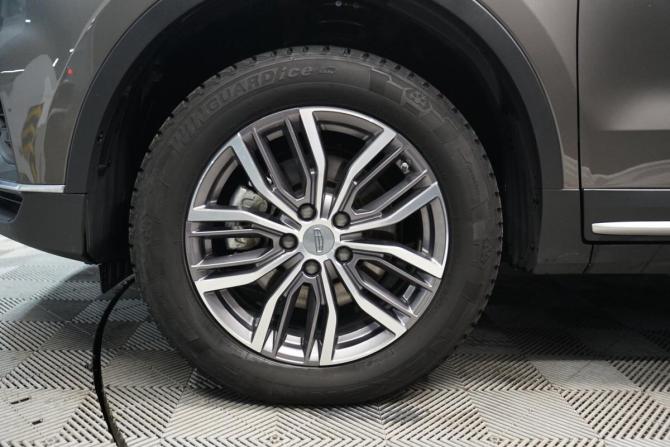 Geely Atlas Pro с пробегом 2023 года, цена 2 343 000 рублей, 64000 км, внедорожник, Автокод Объявления