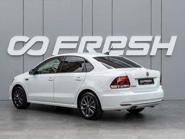 Volkswagen Polo V Рестайлинг с пробегом 2018 года, цена 1 445 000 рублей, 188435 км, седан, Автокод Объявления