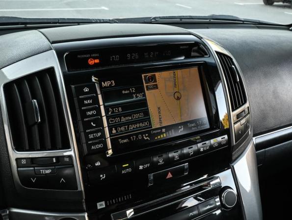 Toyota Land Cruiser 200 Series с пробегом 2012 года, цена 3 500 000 рублей, 154393 км, внедорожник, Автокод Объявления