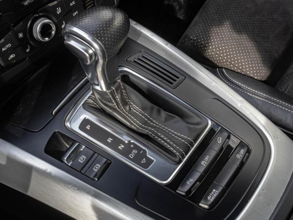 Audi Q5 I (8R) Рестайлинг с пробегом 2016 года, цена 2 220 000 рублей, 240948 км, внедорожник, Автокод Объявления