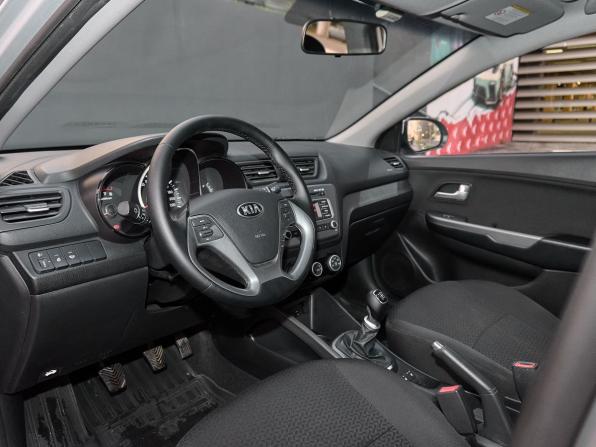 Kia Rio III Рестайлинг с пробегом 2015 года, цена 919 000 рублей, 123190 км, седан, Автокод Объявления