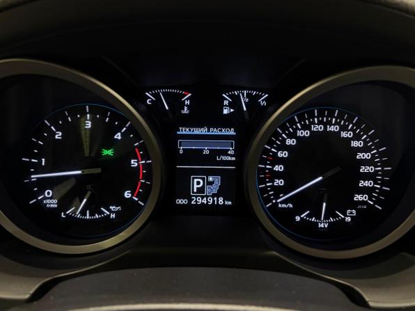 Toyota Land Cruiser 200 Series Рестайлинг 1 с пробегом 2013 года, цена 2 999 000 рублей, 294669 км, внедорожник, Автокод Объявления