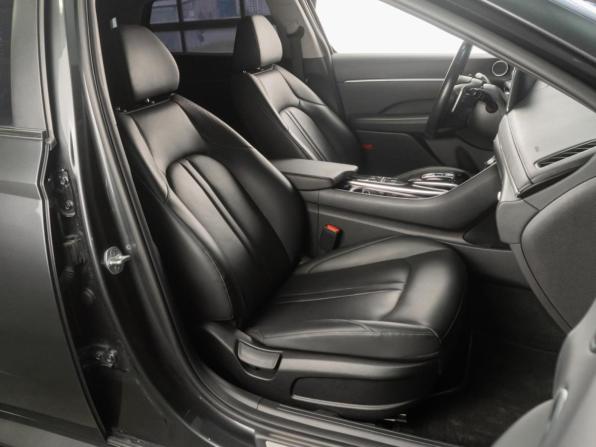 Hyundai Sonata VIII (DN8) с пробегом 2020 года, цена 2 429 000 рублей, 95943 км, седан, Автокод Объявления
