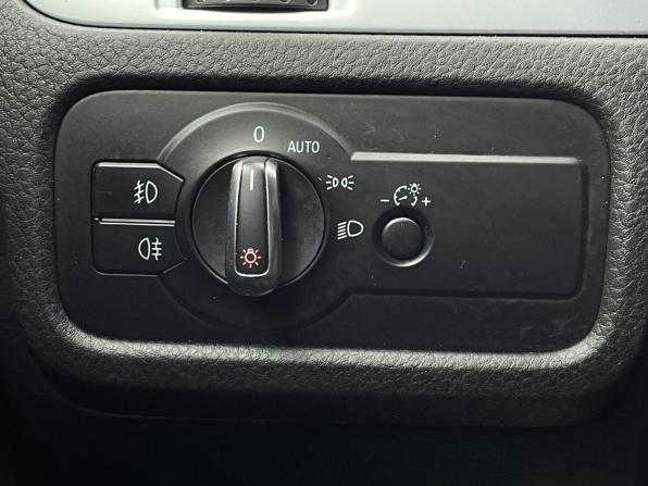 Volkswagen Touareg II с пробегом 2013 года, цена 2 100 000 рублей, 302516 км, внедорожник, Автокод Объявления