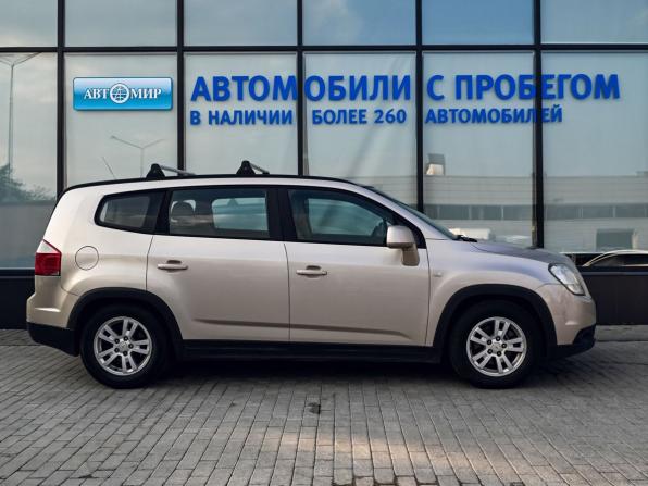 Chevrolet Orlando I с пробегом 2012 года, цена 915 000 рублей, 293126 км, компактвэн, Автокод Объявления
