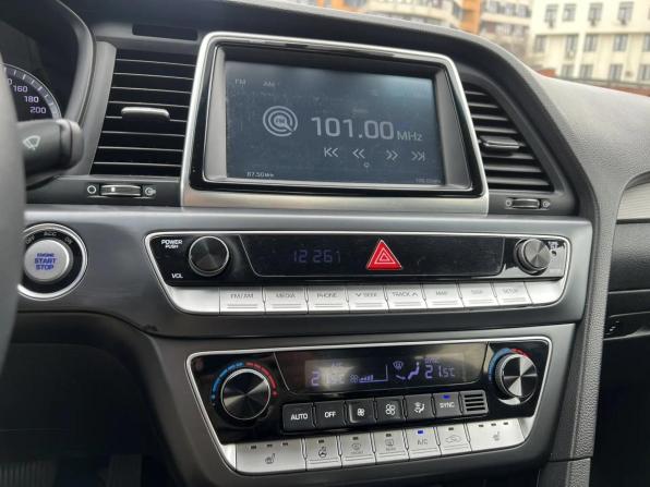 Hyundai Sonata VII (LF) Рестайлинг с пробегом 2017 года, цена 1 449 000 рублей, 185500 км, седан, Автокод Объявления