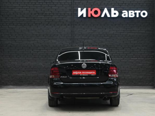 Volkswagen Polo V Рестайлинг с пробегом 2019 года, цена 1 250 000 рублей, 143612 км, седан, Автокод Объявления