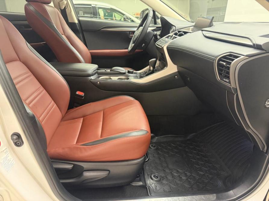 Lexus NX I Рестайлинг Челябинск  - изображение 14