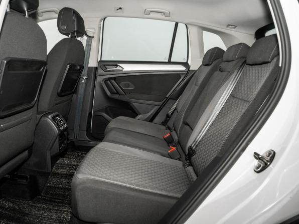 Volkswagen Tiguan II с пробегом 2018 года, цена 2 170 000 рублей, 74142 км, внедорожник, Автокод Объявления