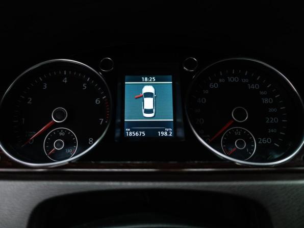 Volkswagen Passat B7 с пробегом 2012 года, цена 1 150 000 рублей, 185675 км, седан, Автокод Объявления
