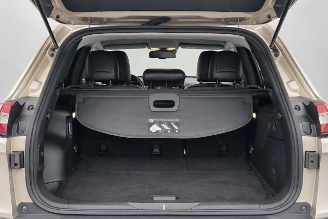 Jeep Cherokee V (KL) с пробегом 2014 года, цена 1 180 000 рублей, 264143 км, внедорожник, Автокод Объявления
