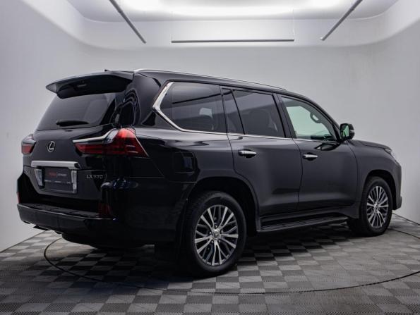 Lexus LX III Рестайлинг 2 с пробегом 2017 года, цена 7 298 000 рублей, 131001 км, внедорожник, Автокод Объявления