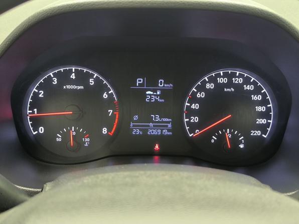 Hyundai Solaris II с пробегом 2018 года, цена 1 132 000 рублей, 206919 км, седан, Автокод Объявления