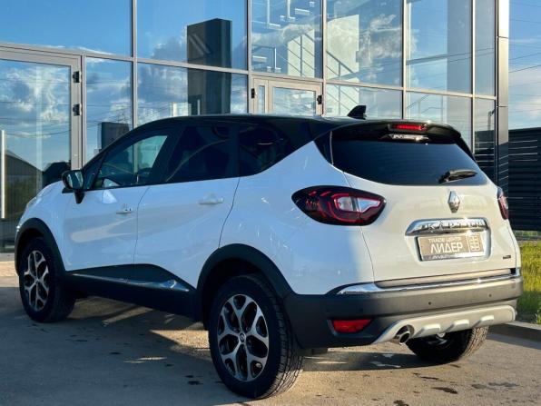 Renault Kaptur I Рестайлинг с пробегом 2021 года, цена 1 725 000 рублей, 40037 км, внедорожник, Автокод Объявления