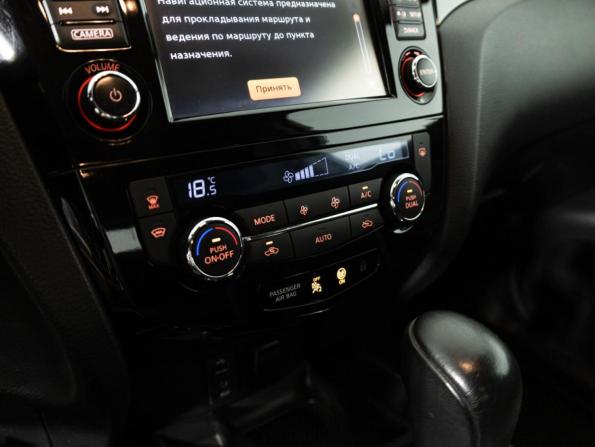 Nissan Qashqai II с пробегом 2016 года, цена 1 409 700 рублей, 111513 км, внедорожник, Автокод Объявления