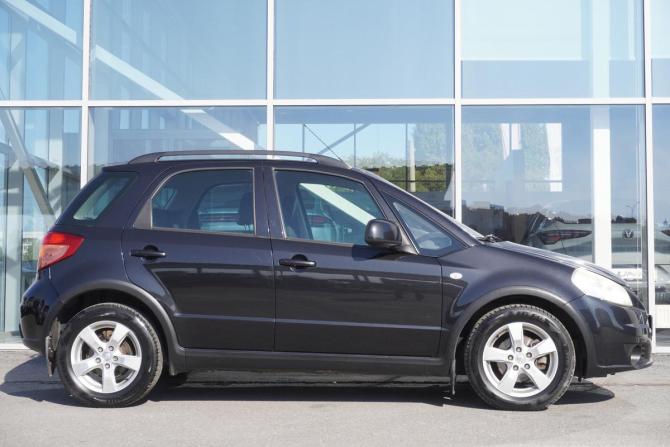 Suzuki SX4 I (Classic) Рестайлинг с пробегом 2010 года, цена 789 000 рублей, 159047 км, хэтчбек, Автокод Объявления