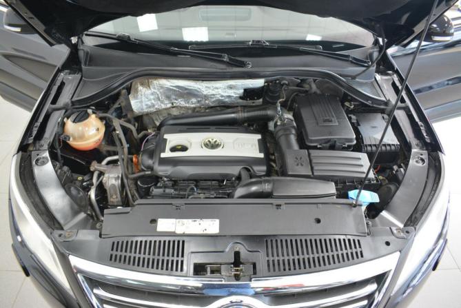 Volkswagen Tiguan I с пробегом 2011 года, цена 1 249 000 рублей, 213000 км, внедорожник, Автокод Объявления