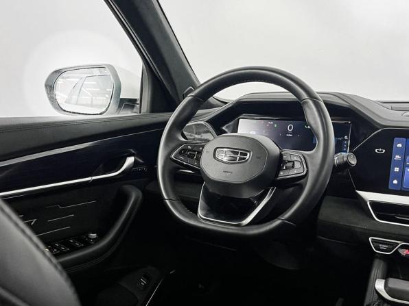 Geely Monjaro I с пробегом 2024 года, цена 3 099 000 рублей, 57415 км, внедорожник, Автокод Объявления