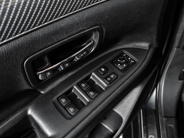 Mitsubishi Outlander III Рестайлинг 3 с пробегом 2018 года, цена 1 840 000 рублей, 173264 км, внедорожник, Автокод Объявления