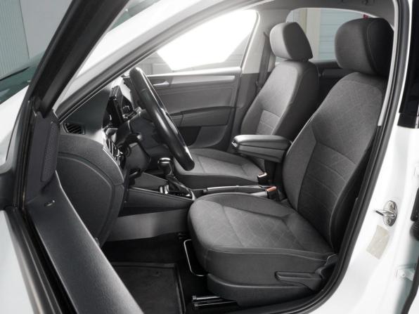 Volkswagen Polo VI с пробегом 2021 года, цена 1 880 000 рублей, 78940 км, лифтбек, Автокод Объявления