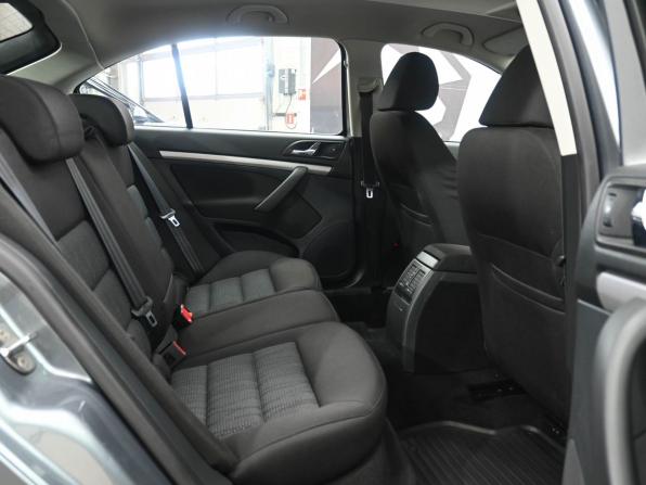 Skoda Octavia II (A5) Рестайлинг с пробегом 2013 года, цена 1 129 900 рублей, 162000 км, лифтбек, Автокод Объявления