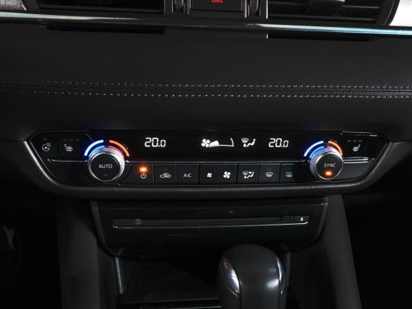 Mazda 6 III (GJ) Рестайлинг 2 с пробегом 2019 года, цена 2 339 000 рублей, 79305 км, седан, Автокод Объявления