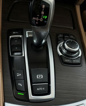 BMW 7 серии V (F01/F02/F04) с пробегом 2011 года, цена 1 999 000 рублей, 204557 км, седан, Автокод Объявления