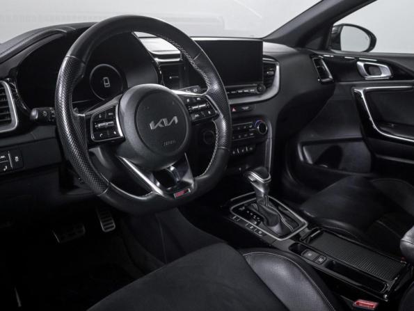 Kia Ceed III Рестайлинг с пробегом 2021 года, цена 2 350 000 рублей, 96586 км, хэтчбек, Автокод Объявления