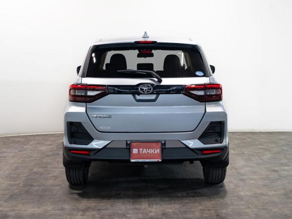 Toyota Raize I с пробегом 2020 года, цена 1 685 000 рублей, 28200 км, внедорожник, Автокод Объявления