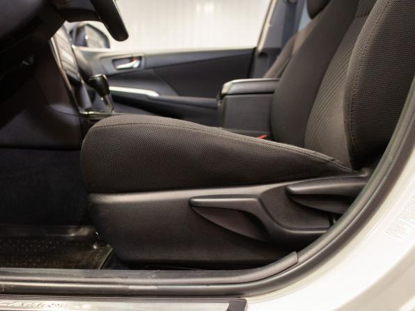 Toyota Camry VII (XV50) Рестайлинг с пробегом 2015 года, цена 2 055 000 рублей, 128596 км, седан, Автокод Объявления