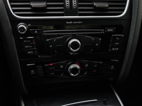 Audi A4 IV (B8) Рестайлинг с пробегом 2014 года, цена 1 250 000 рублей, 182879 км, седан, Автокод Объявления