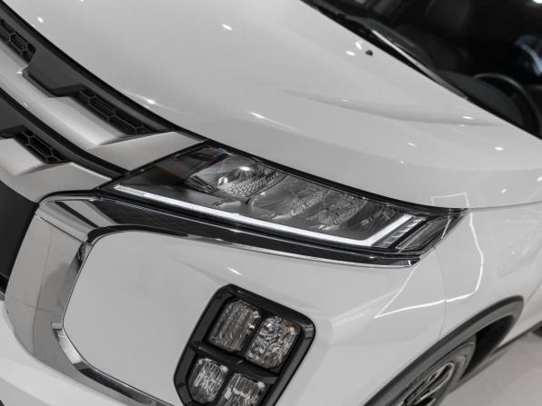 Mitsubishi ASX I Рестайлинг 3 с пробегом 2024 года, цена 3 400 000 рублей, 115 км, внедорожник, Автокод Объявления