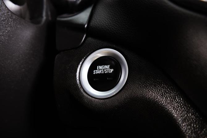 Chevrolet Equinox III с пробегом 2019 года, цена 2 249 000 рублей, 90700 км, внедорожник, Автокод Объявления