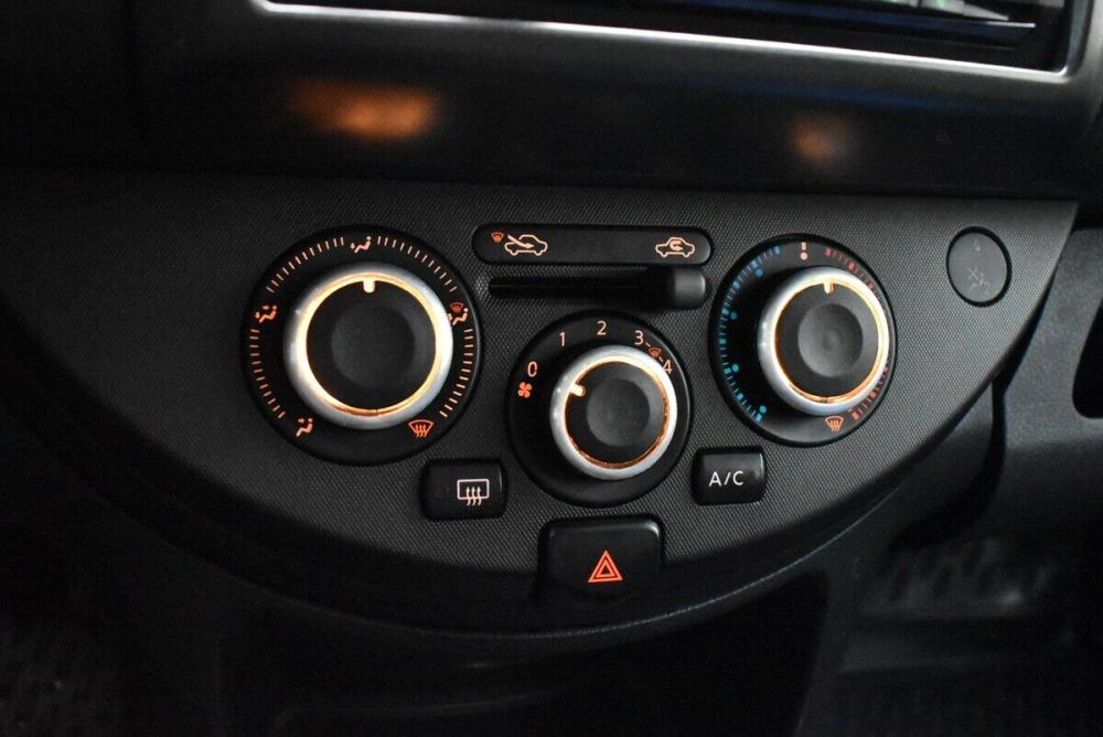 Nissan Note I Москва  - изображение 7
