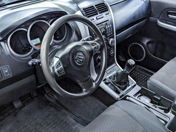 Suzuki Grand Vitara II Рестайлинг с пробегом 2010 года, цена 1 049 000 рублей, 198794 км, внедорожник, Автокод Объявления