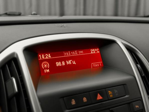 Opel Astra J с пробегом 2011 года, цена 730 000 рублей, 158306 км, хэтчбек, Автокод Объявления